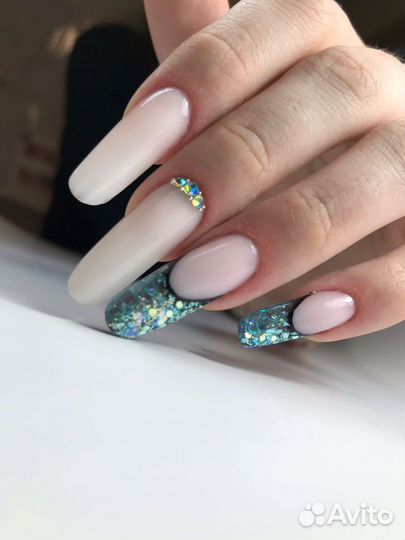 Маникюр педикюр