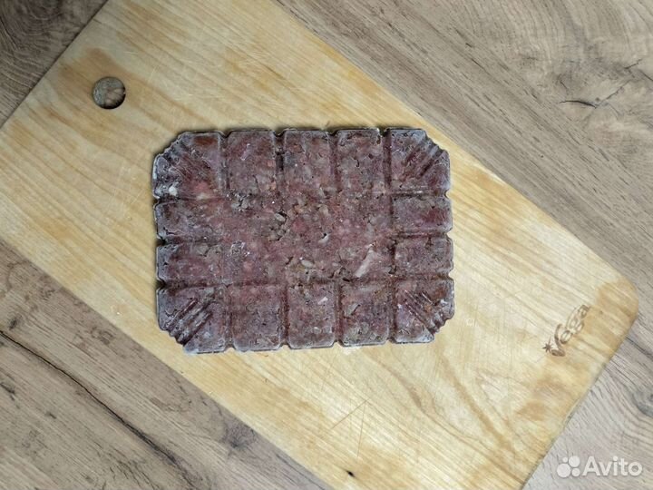 Замороженный корм для собак мелких пород и кошек