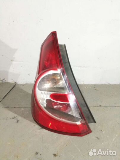 Фонарь задний Renault Sandero