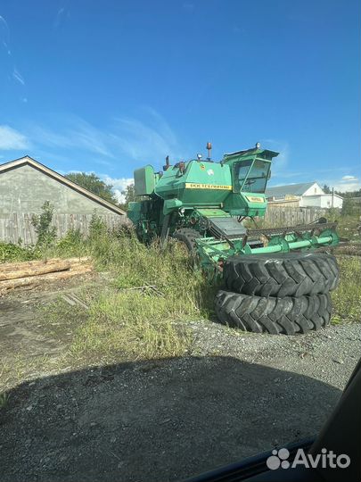 Комбайн Нива-Сельхозтехника СКА-5, 2006