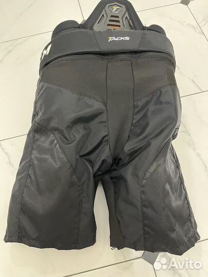 Хоккейные шорты с чехлом новые