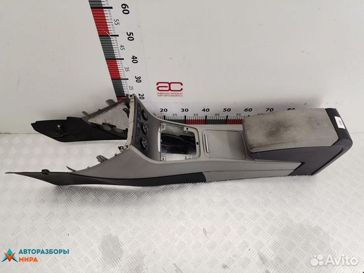 Консоль салона (центральная часть) Volkswagen B6