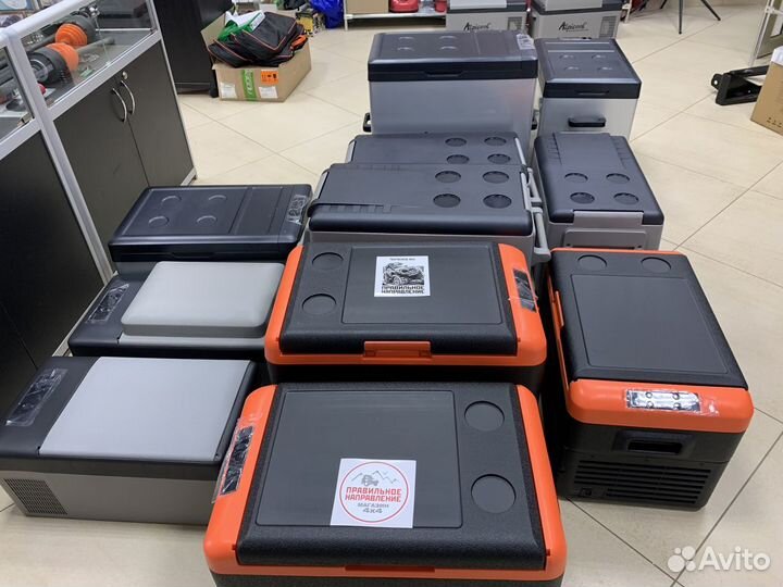 Автохолодильник компрессорный Alpicool C 15 л