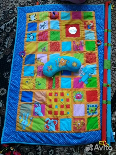 Развивающий коврик