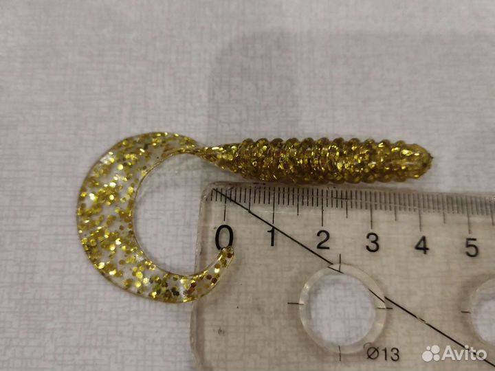 Твистер 2хвостый