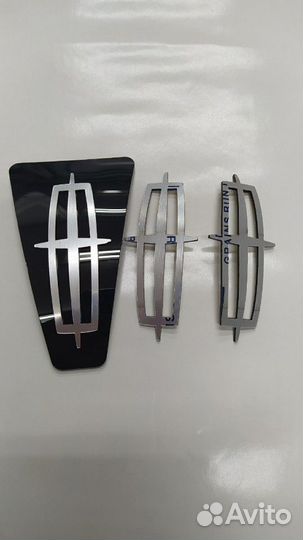 Lincoln Town Car,Navigator эмблемы