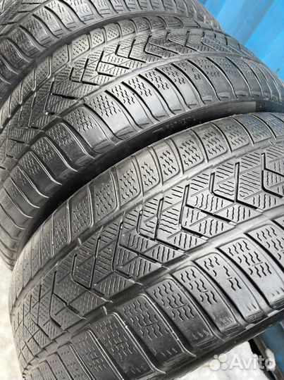 Pirelli Scorpion Winter RFT 265/50 R19