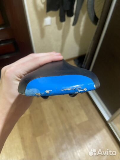 Велосипедное седло fizik tundra 2