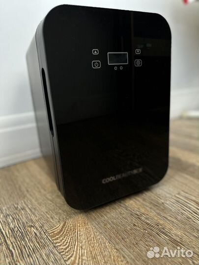 Холодильник для косметики