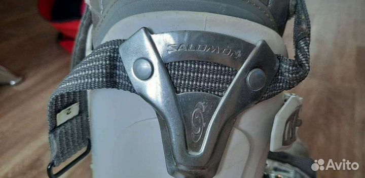 Горнолыжные ботинки