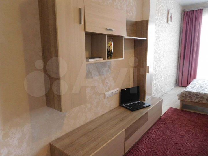 2-к. квартира, 60 м², 10/17 эт.