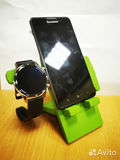 Подставка для телефона из дерева