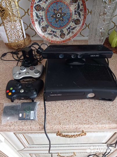 Xbox 360 бу всё в комплекте