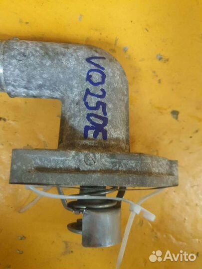 Термостат 2.5 VQ25 DE VQ25DE nissan