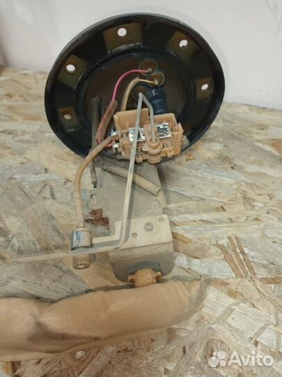 Топливный насос Honda Logo GA3 D13B 1997