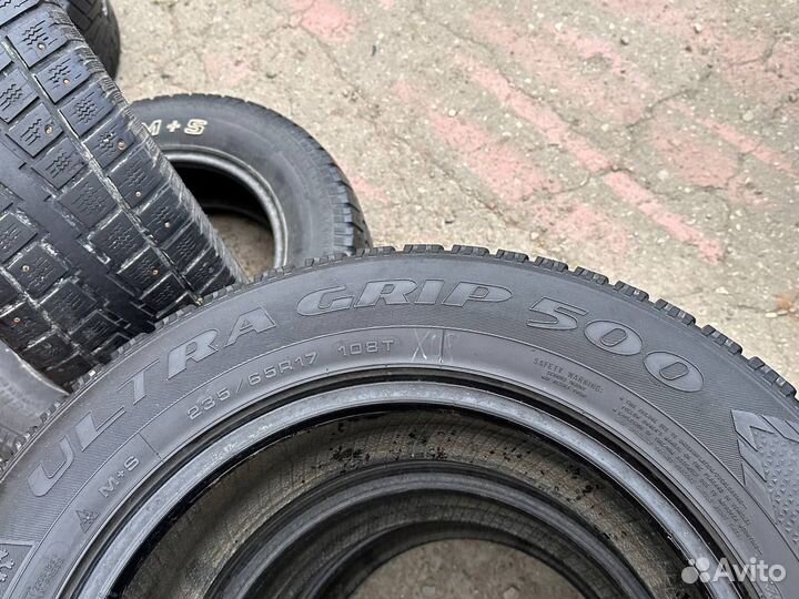 Goodyear UltraGrip 500 235/65 R17 108T