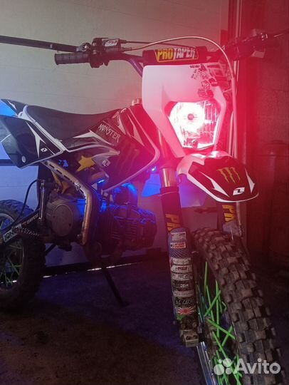 Продам питбайк