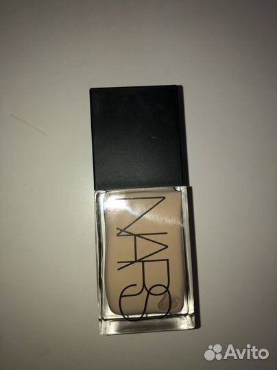 Крем тональный nars