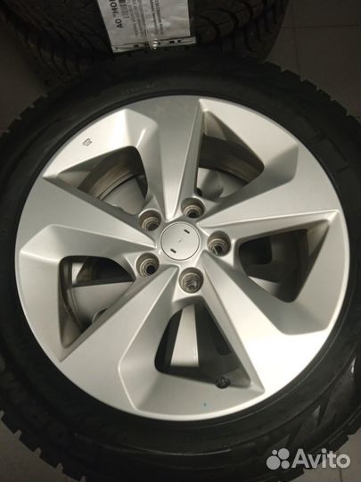 Pirelli Formula Ice 215/60 R17