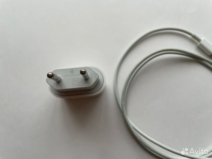 Адаптер apple 20w и кабель lightning USB-C