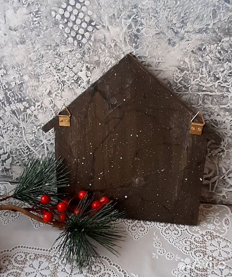 Ключница настенная