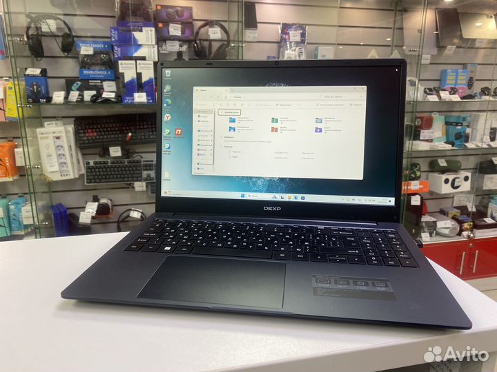 Ноутбук Dexp aquilon C15-I5w302