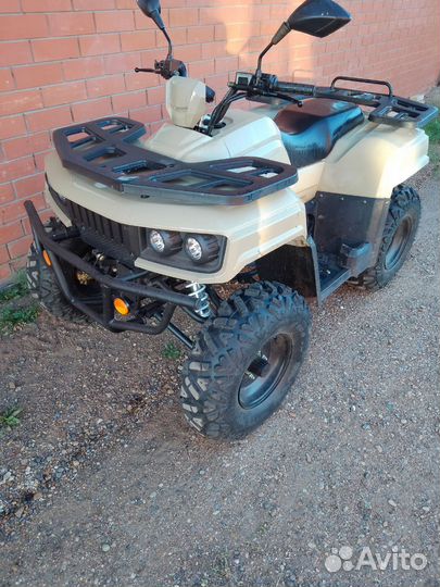 Квадроцикл,200 куб
