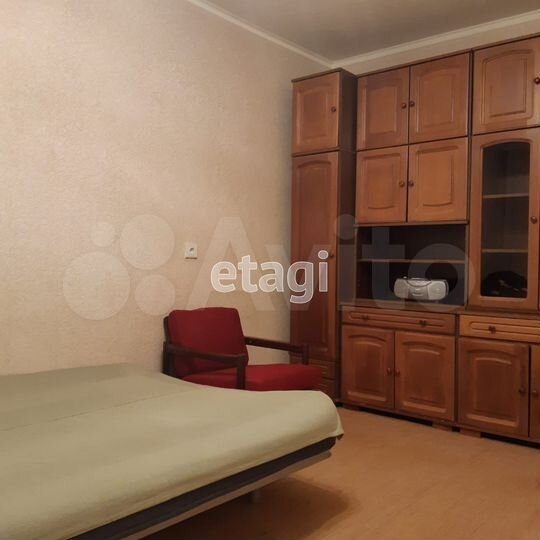 2-к. квартира, 53 м², 4/9 эт.