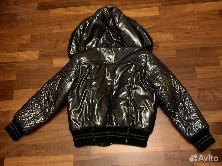 Куртка зимняя на синтепоне с капюшоном