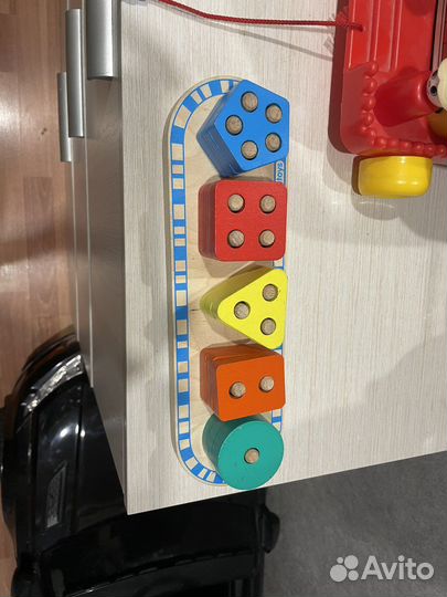 Развивающие игрушки