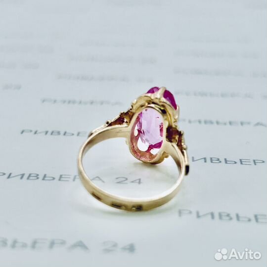 Золотое кольцо с синтетическим корундом 583 пробы