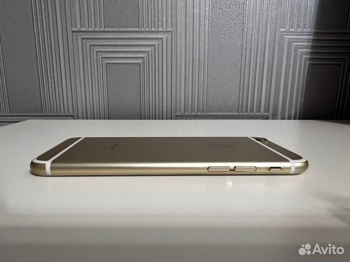 iPhone 6S, 32 ГБ