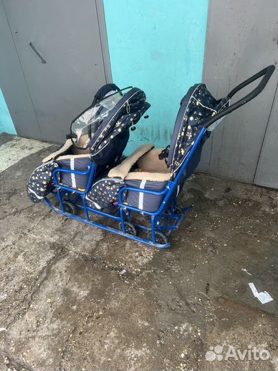Санки для двойни