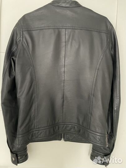 Кожаная куртка мужская 48