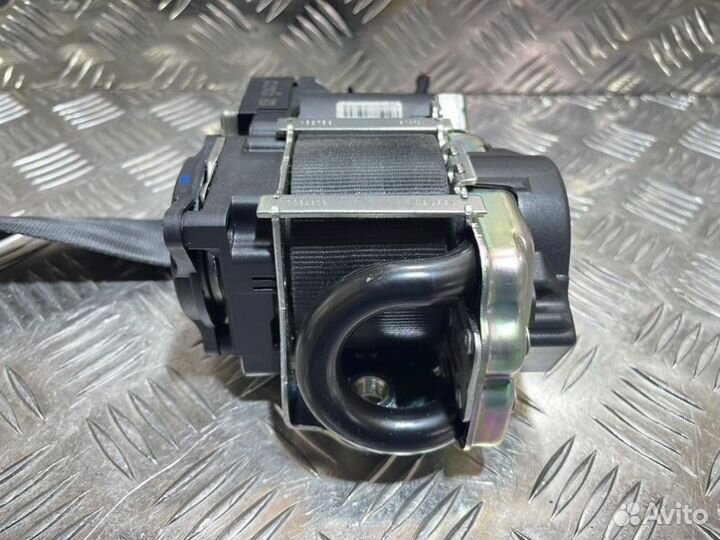 Ремень безопасности передний левый Volkswagen