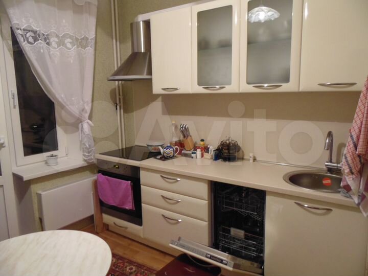 3-к. квартира, 87 м², 1/12 эт.