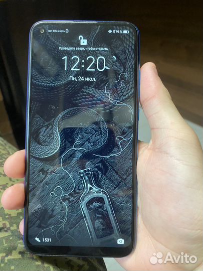 Телефон Honor 9c