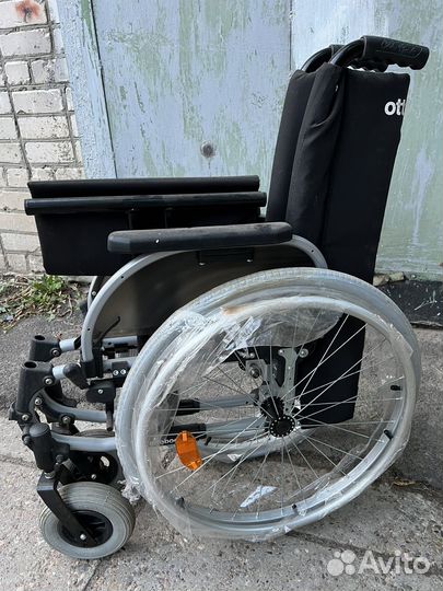 Инвалидная коляска