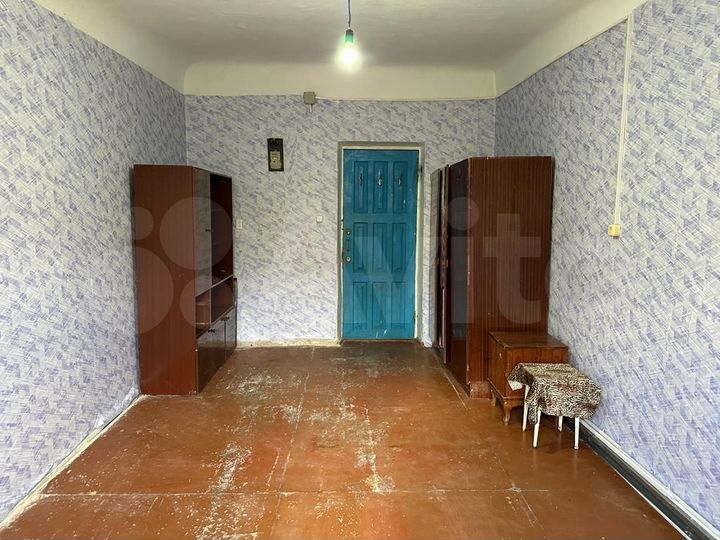 Комната 17,8 м² в 5-к., 3/3 эт.