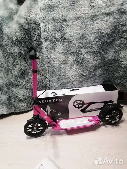 Двухколёсный самокат с дисковым тормозом розовый