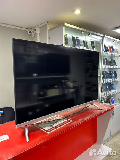 Телевизор Smart TV