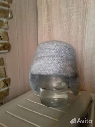 Женская шапка