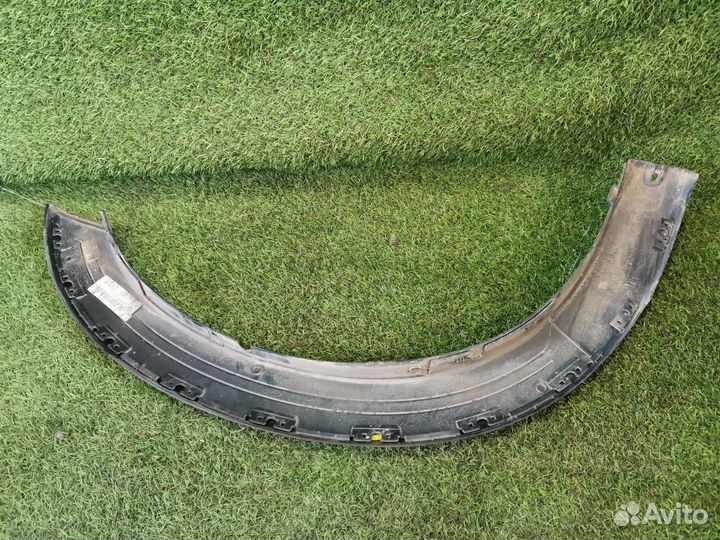 Накладка на крыло задняя правая Ford Explorer U251