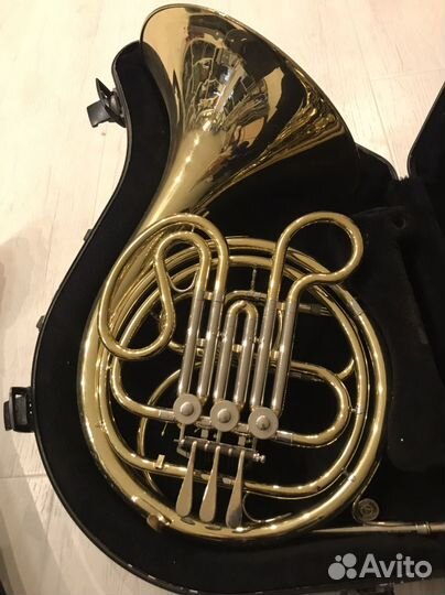 Валторна Holton H602