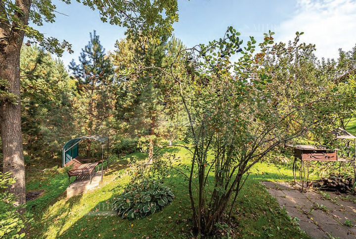 Дом 170 м² на участке 26 сот.