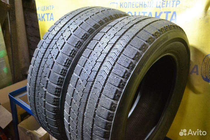Bridgestone Blizzak VRX 215/60 R16