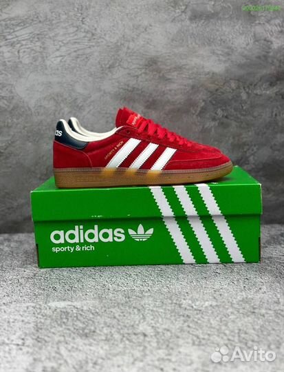 Женские кроссовки от Adidas: модель Samba