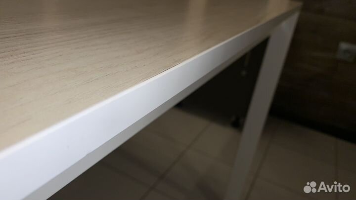 Кухонный стол