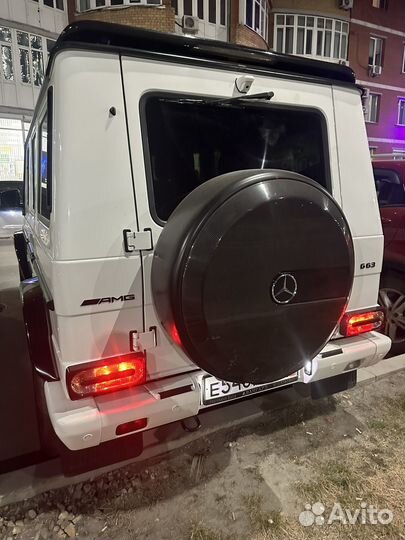 Карбоновая накладка запаски Mercedes g63 amg