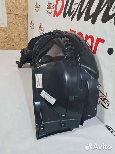 Подкрылок передний Renault Logan 14